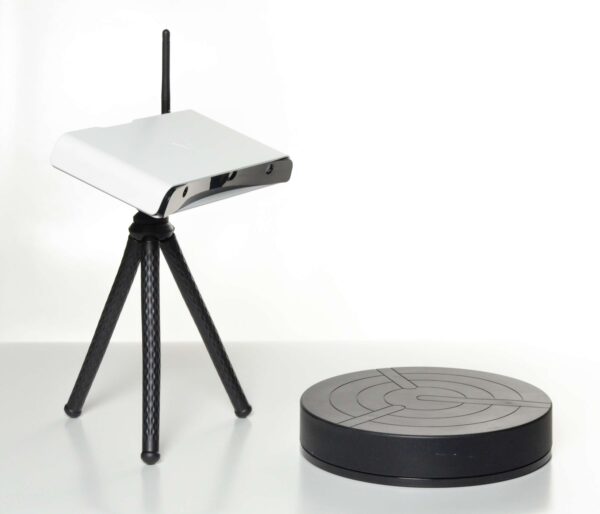 Matter-and-Form-Three-3D-Scanner-MFSTHREE-30489_1